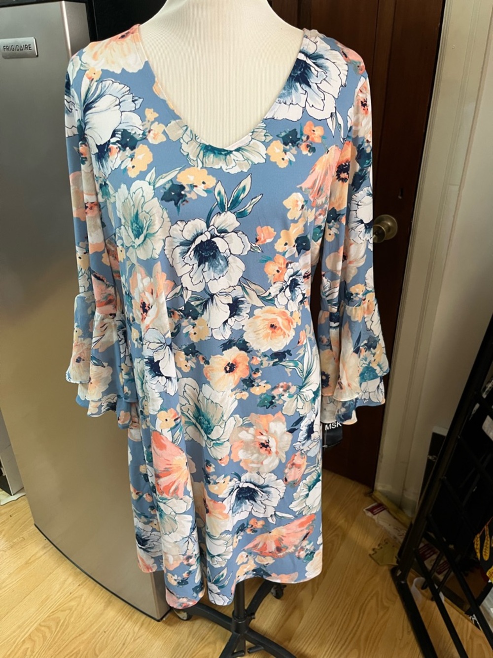 MSK Dusty Blue Floral Scoop Neck Tunic Dress
